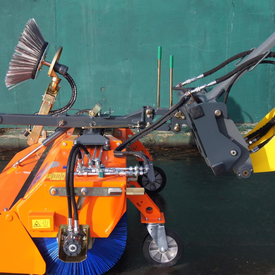 TUCHEL PLUS 590 fejemaskine